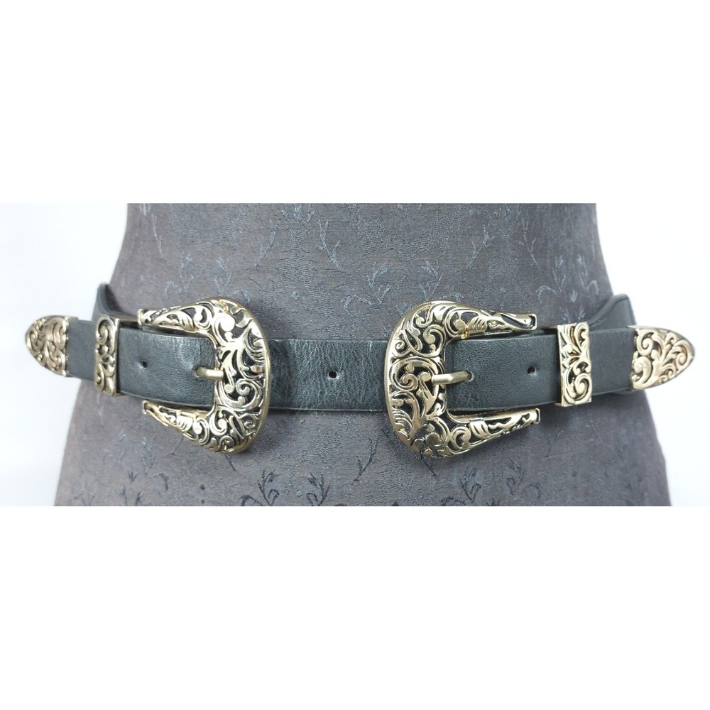 Western Fashion Belt  Double Buckle Stretch Snap Closure Unbranded 1.5"x31"- 33"